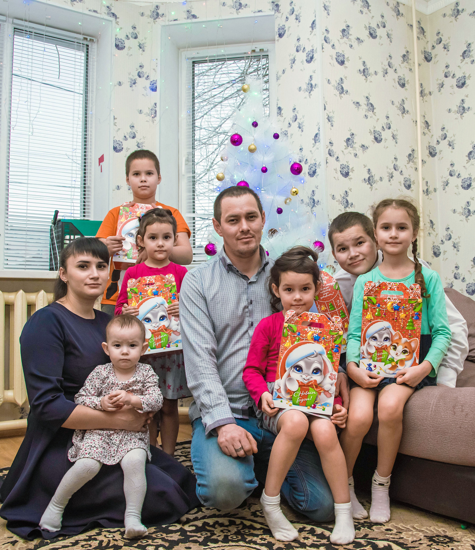 Сегодня в России отмечается День матери