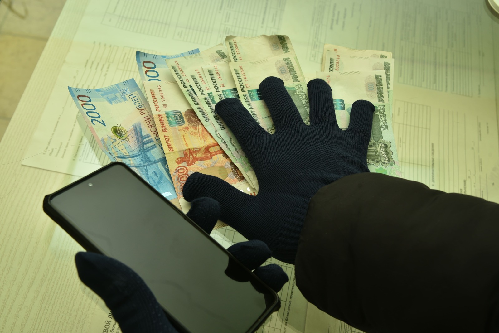 Житель Башкирии отдал мошенникам 2,5 миллиона рублей