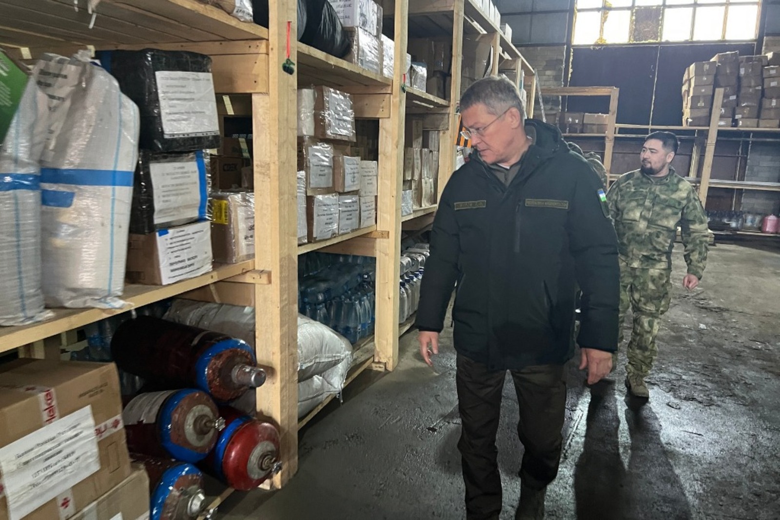 Радий Хабиров посетил в ЛНР социальные объекты города Красный Луч
