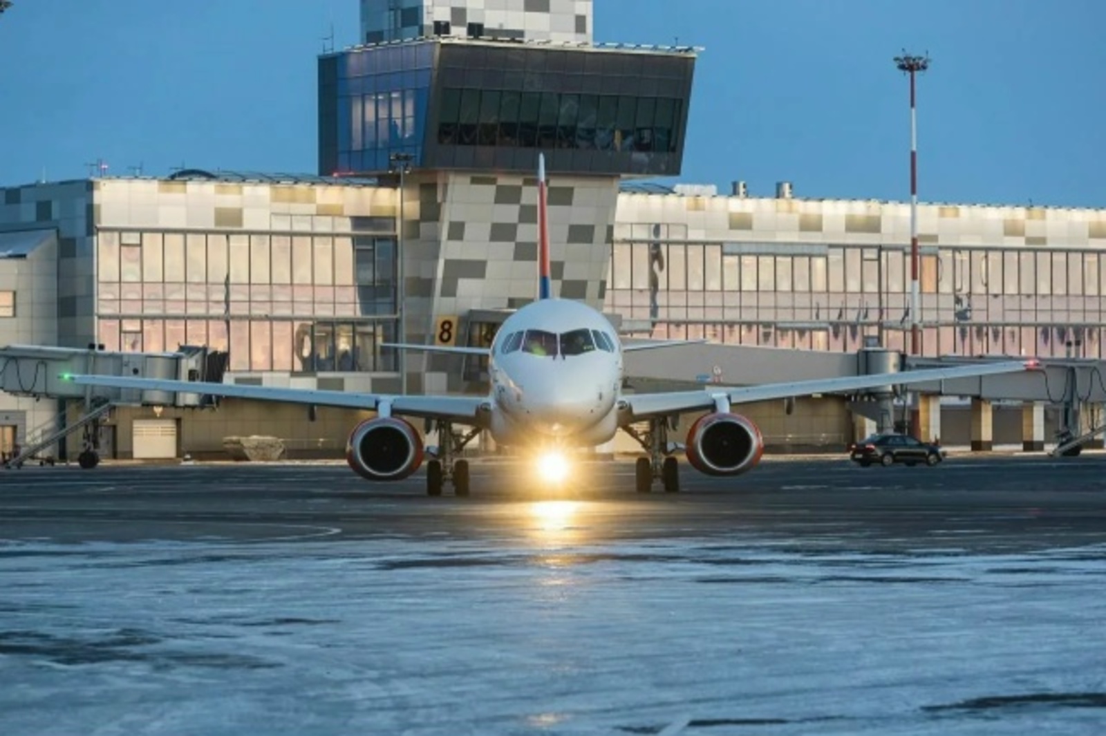 Радий Хабиров рассказал о новых рейсах из аэропорта «Уфа»