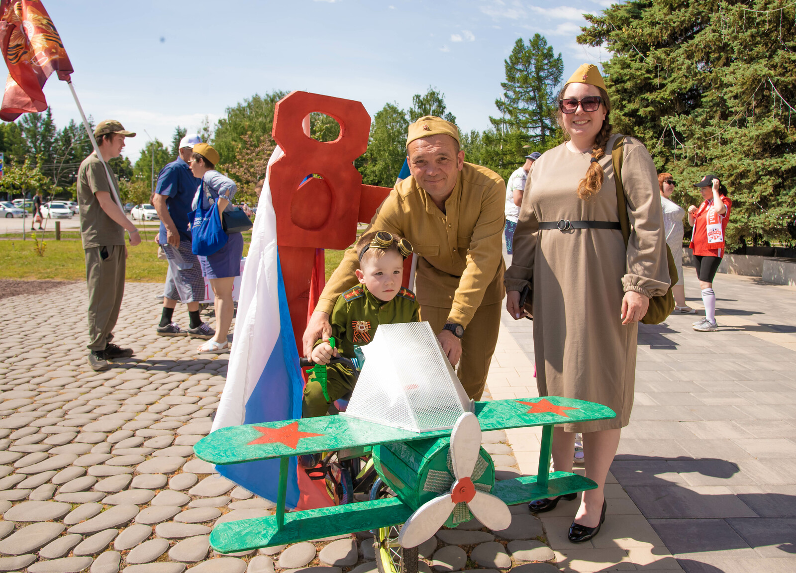 В Туймазах прошел парад колясок