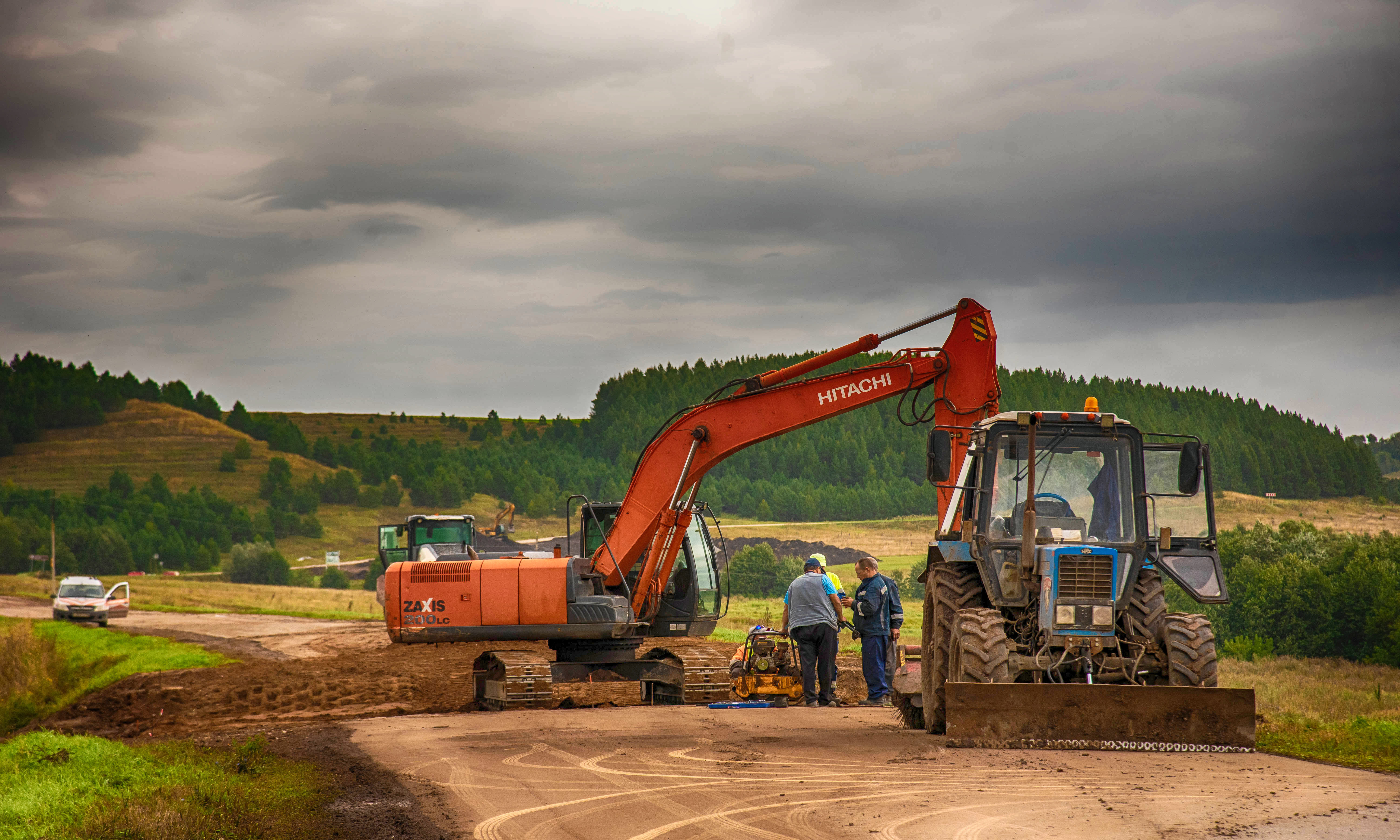 На границе двух районов Башкирии ремонтируют дорогу по нацпроекту