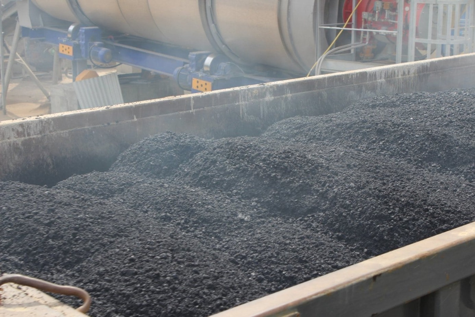 В Башкирии открыли резервуарный парк производства битума