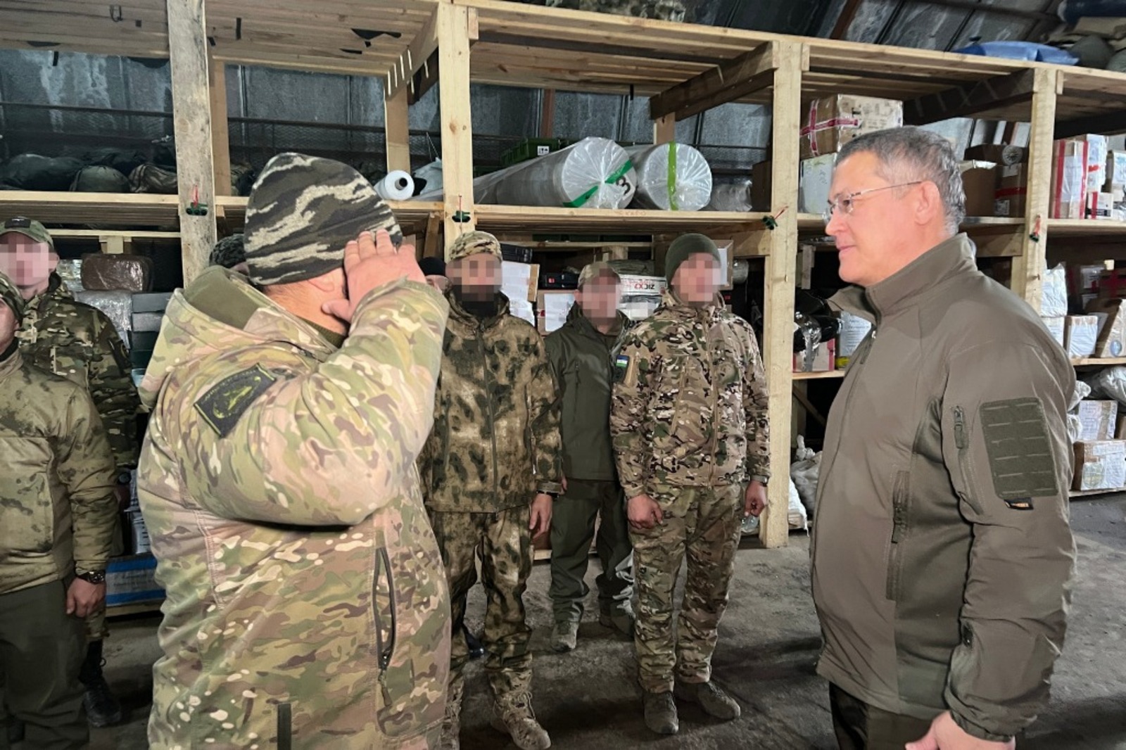 Радий Хабиров встретился в зоне СВО с бойцами из Башкирии