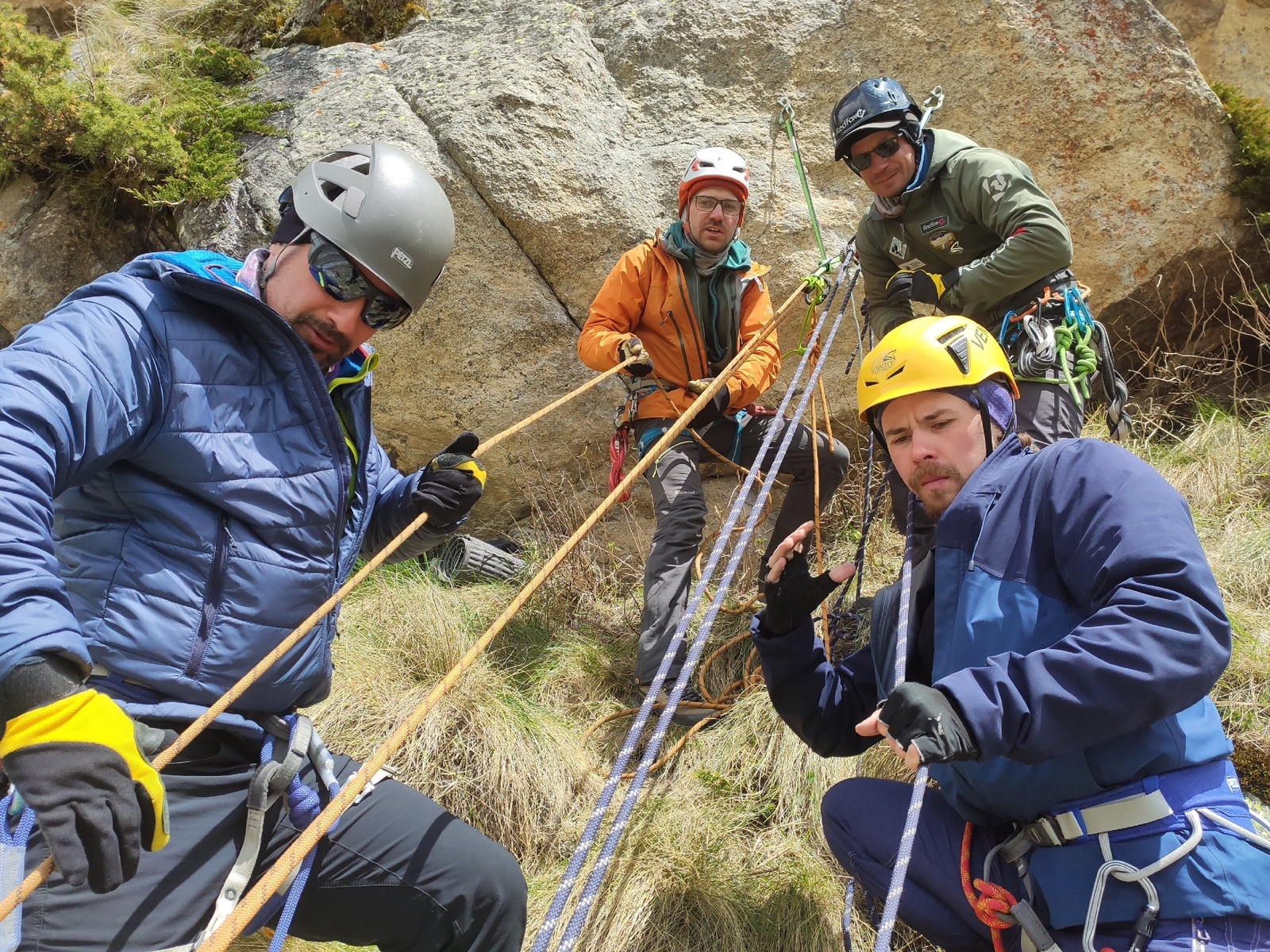 В Туймазах простились с альпинистом, погибшим в горах Северной Осетии