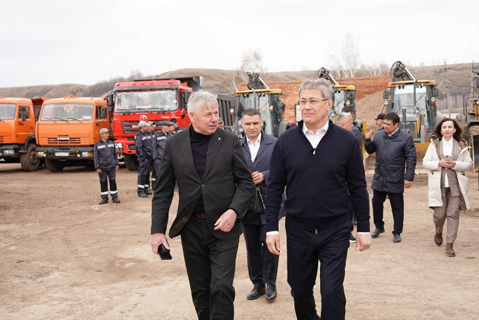 Глава Башкирии Радий Хабиров посетил организации жилищно-коммунальной сферы Миякинского района