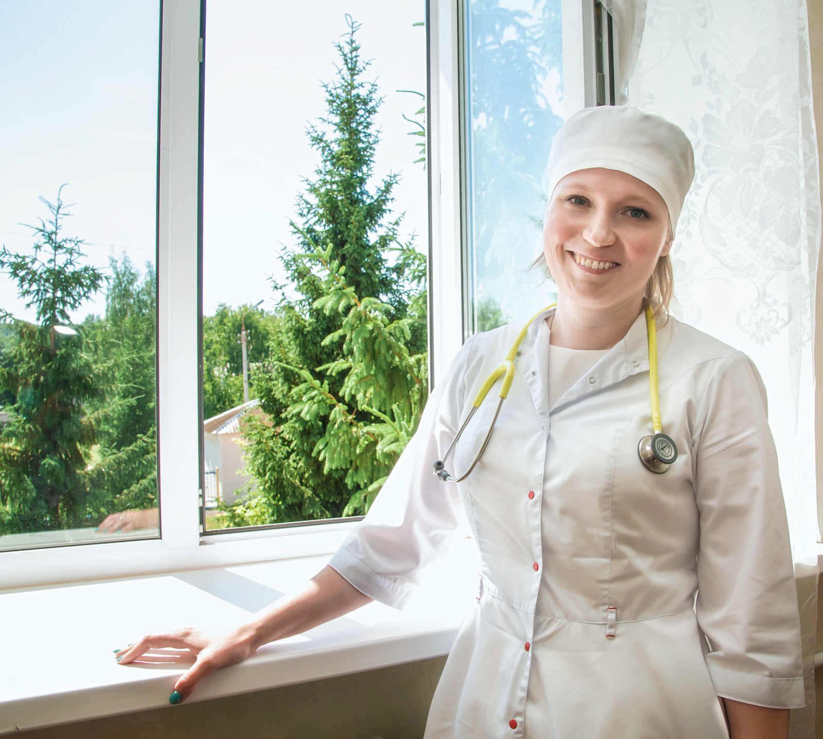Участковый терапевт в Туймазинском районе ежедневно принимает около 50 пациентов