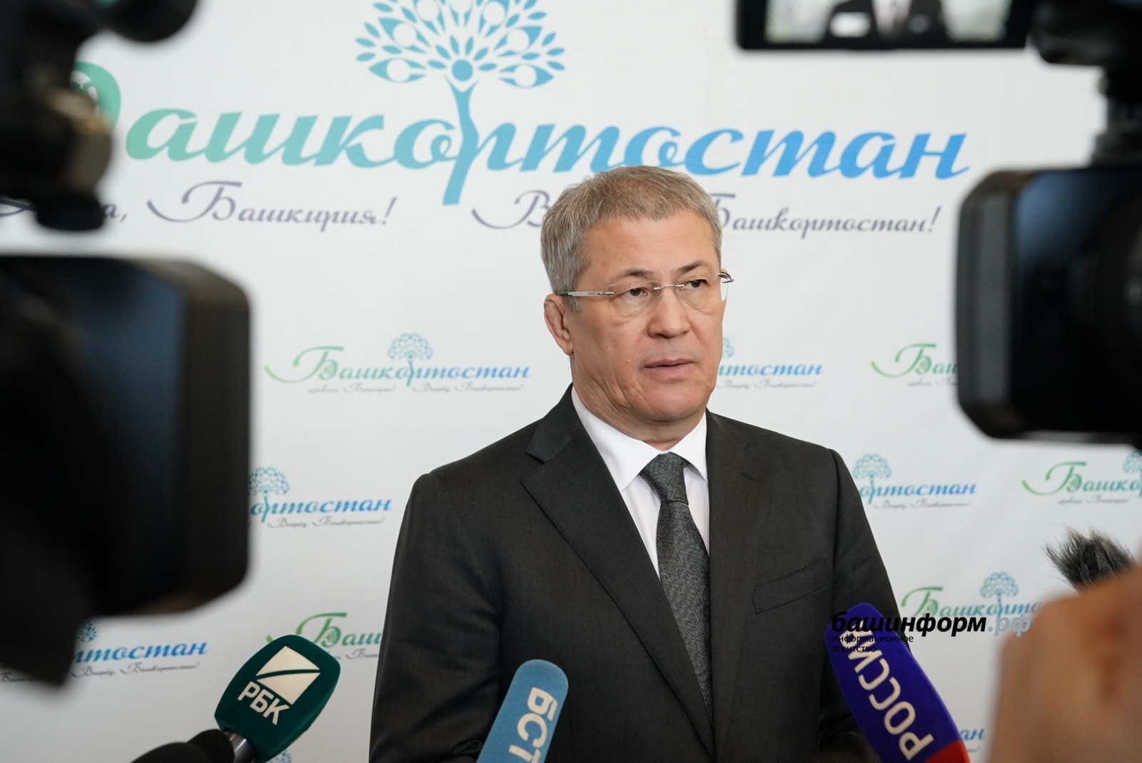 Глава Башкирии оценил работу правительства республики