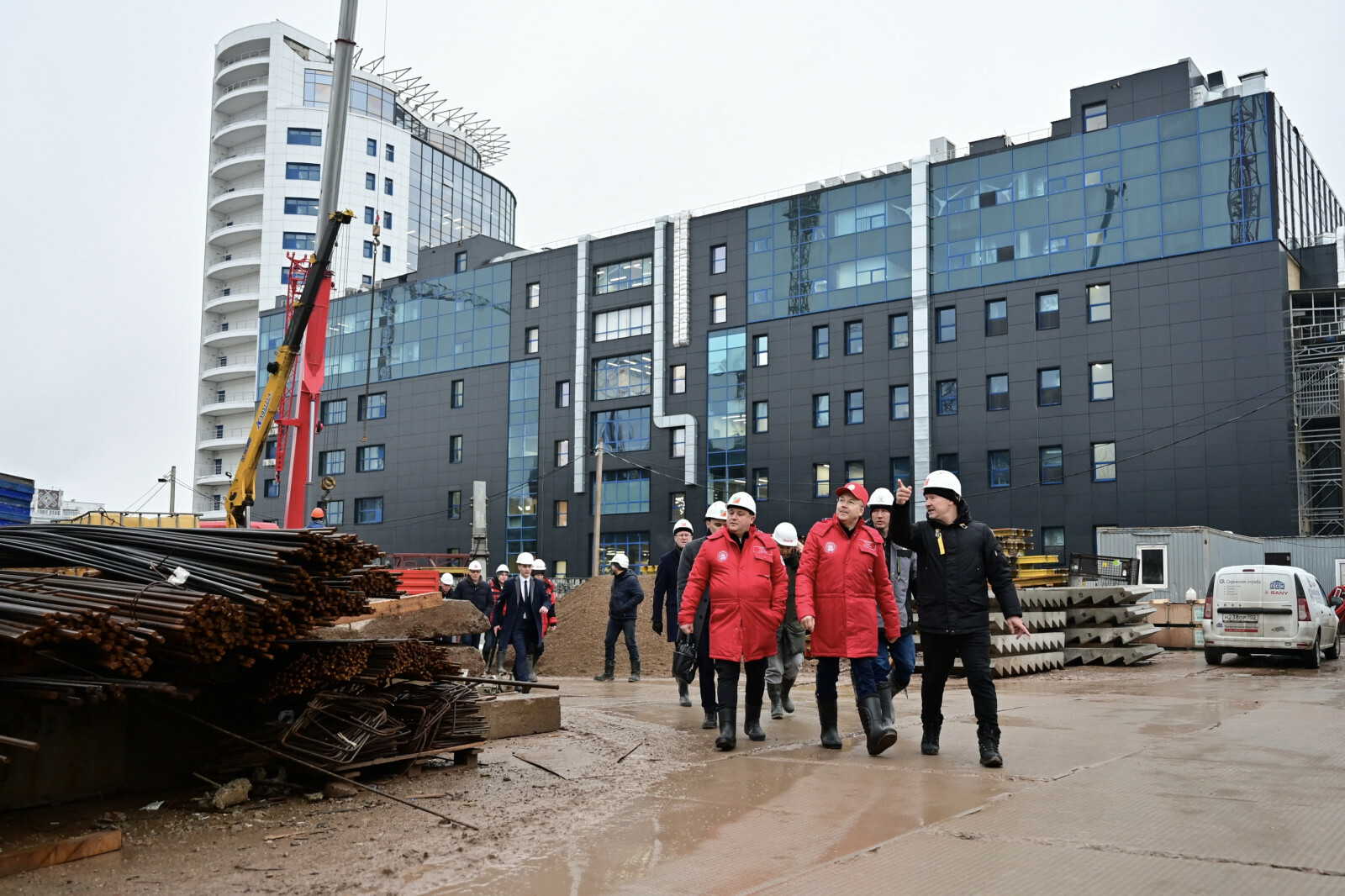 Андрей Назаров проверил ход строительства II очереди Межвузовского кампуса в Уфе