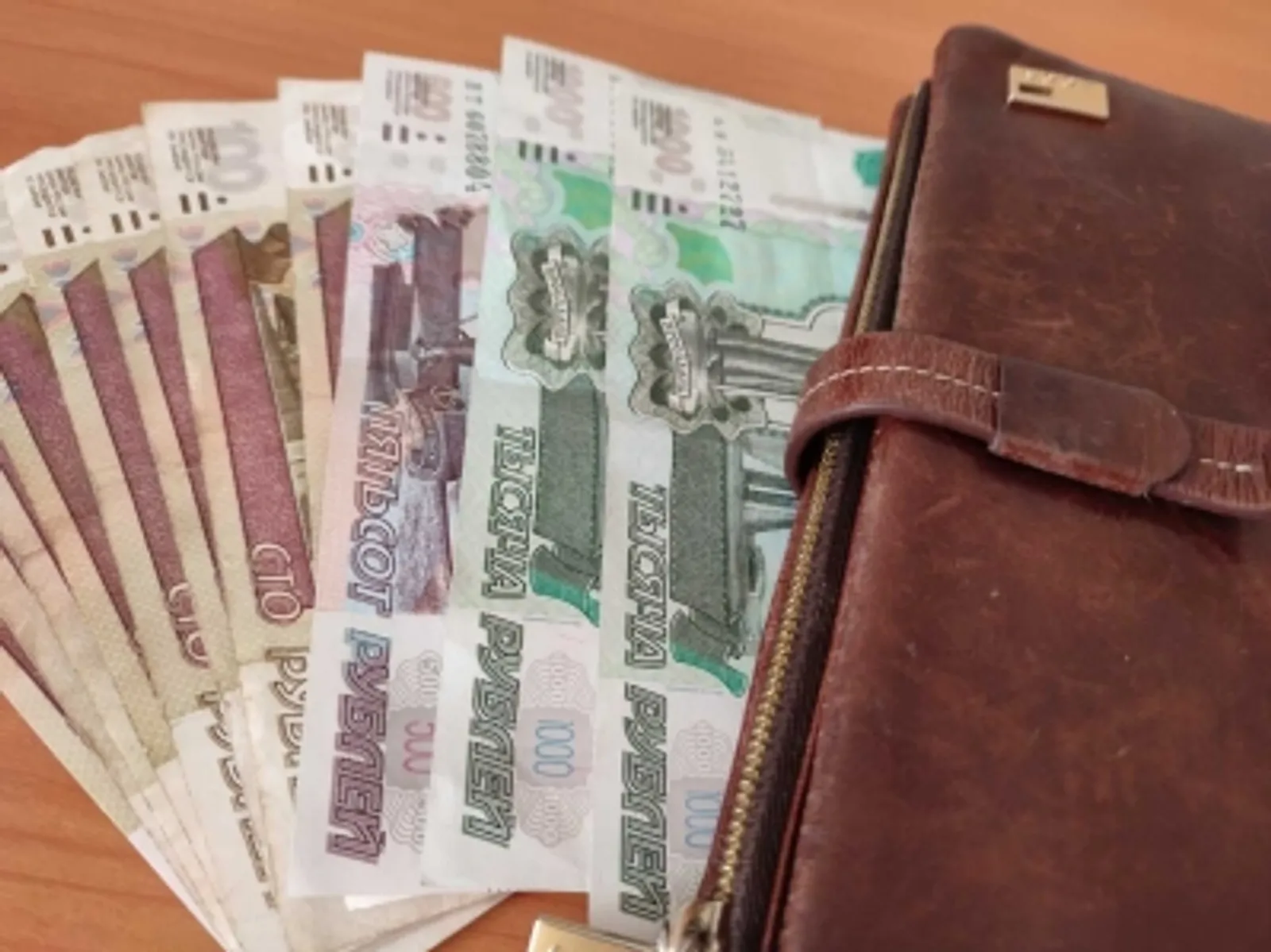 Мошенники убедили пенсионерку из Башкирии передать более 16 миллионов рублей