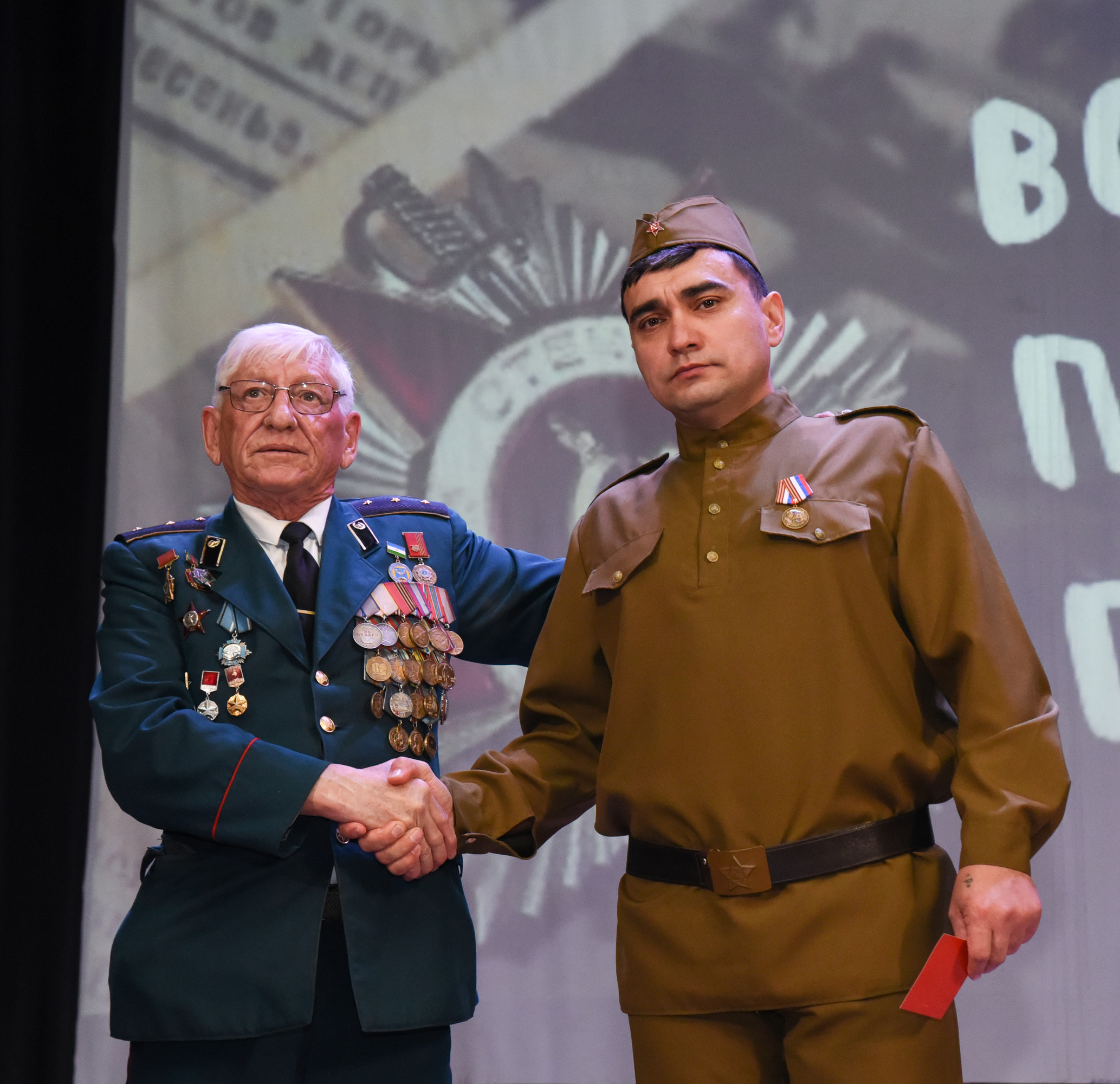 Газосварщик из Туймазов поет на благотворительных концертах в поддержку СВО