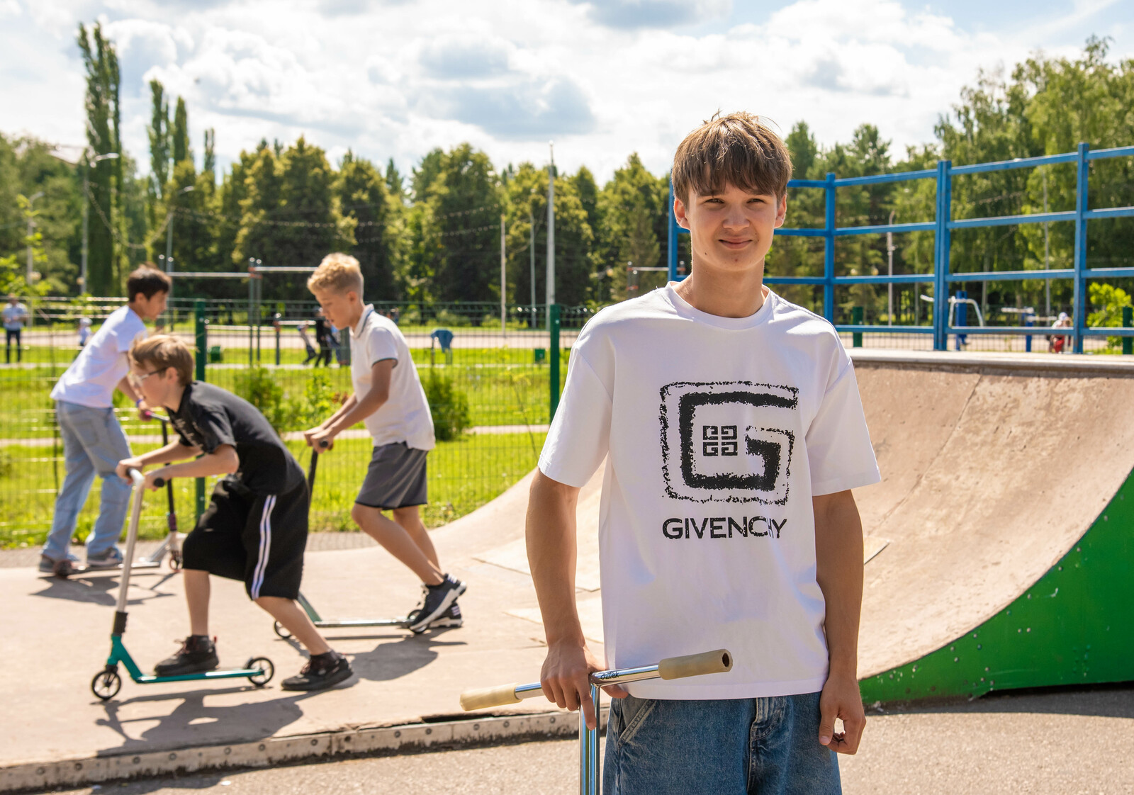 В Башкирии 17-летний школьник организовал соревнования по трюковым самокатам