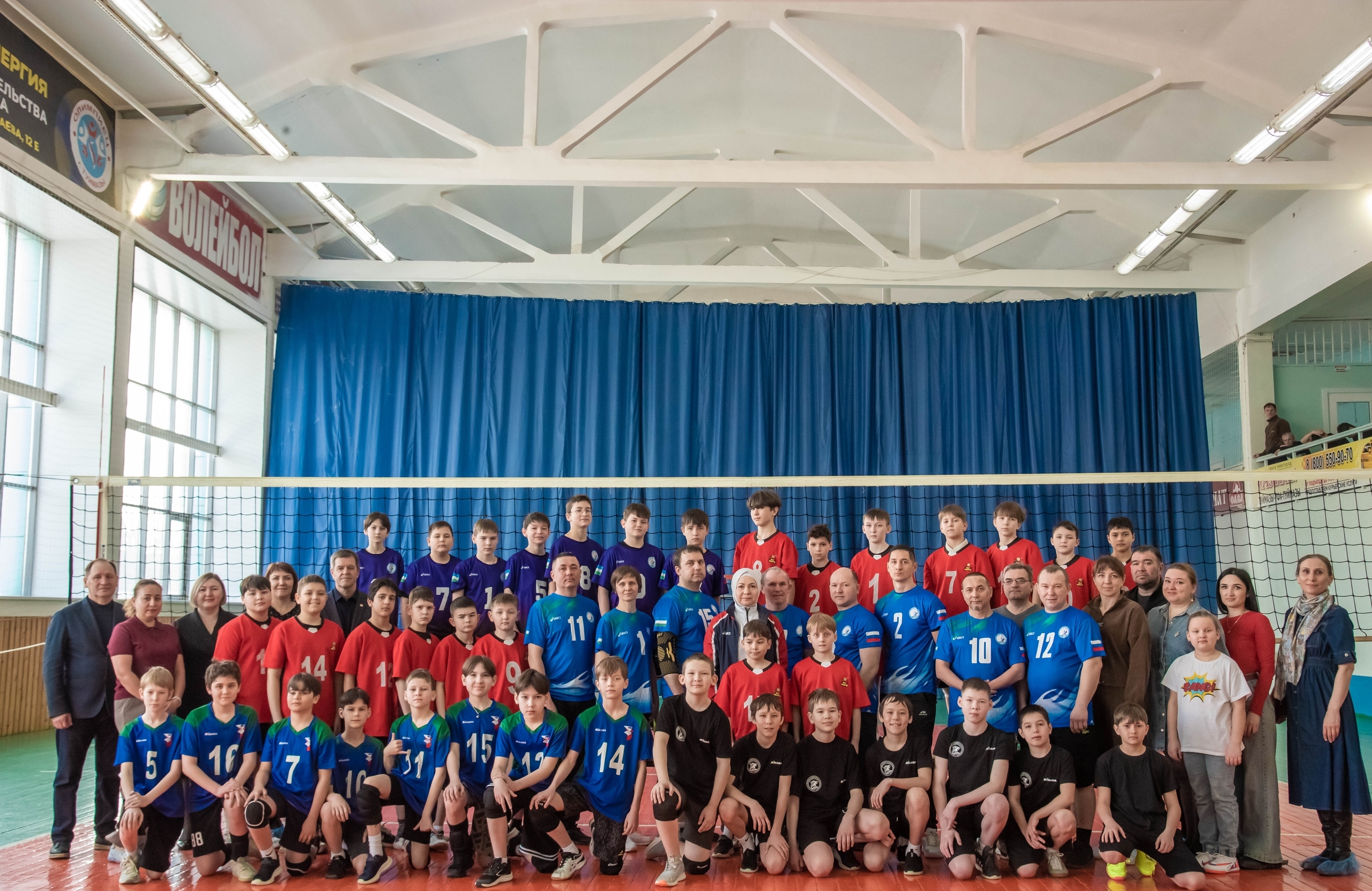 В Туймазах прошел необычный спортивный турнир по волейболу