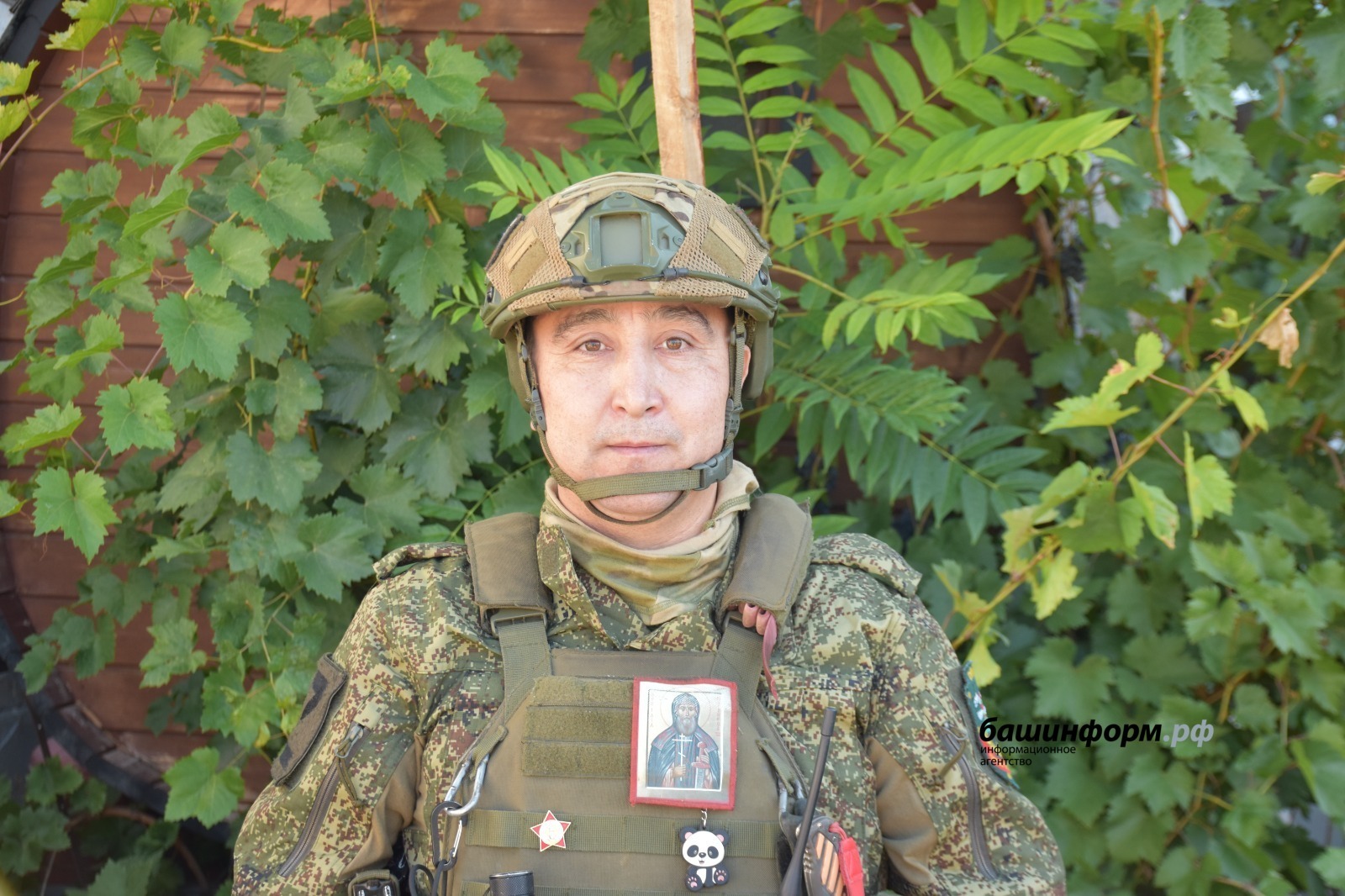 Многодетный папа из Башкирии ушел на СВО после рождения дочери