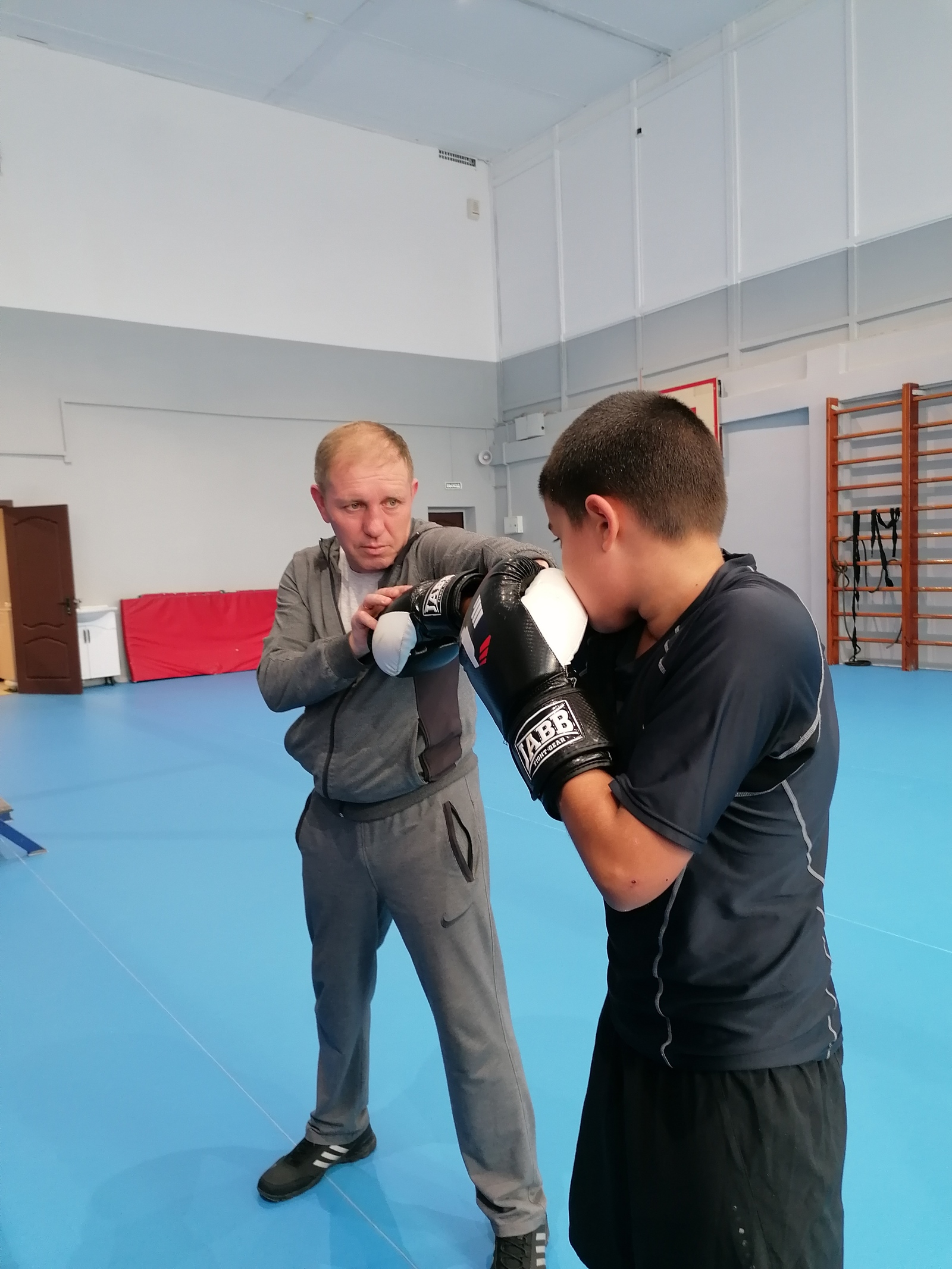 В Туймазах тренер по боксу рассказал о секретах мастерства