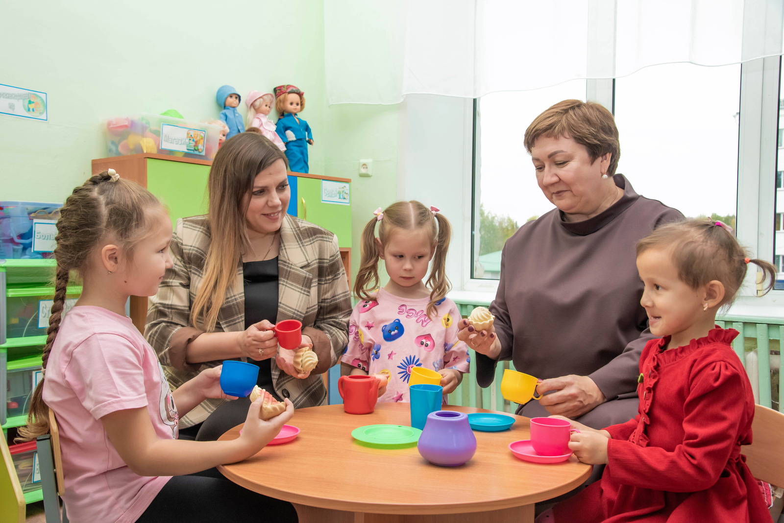 В Туймазах в детском саду детей учат думать при помощи игр