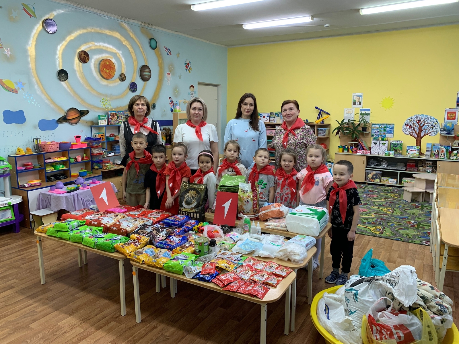 В Туймазах дошколята помогают приюту для животных