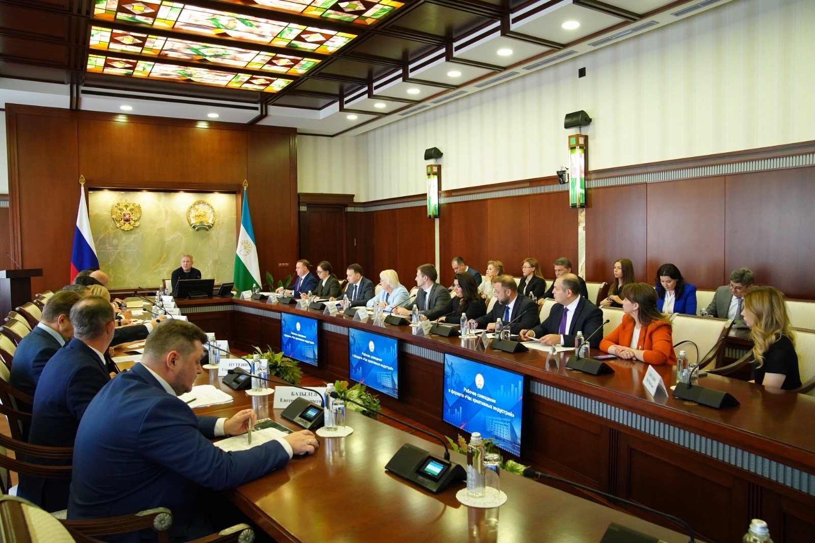 Радий Хабиров провел «Час креативных индустрий»