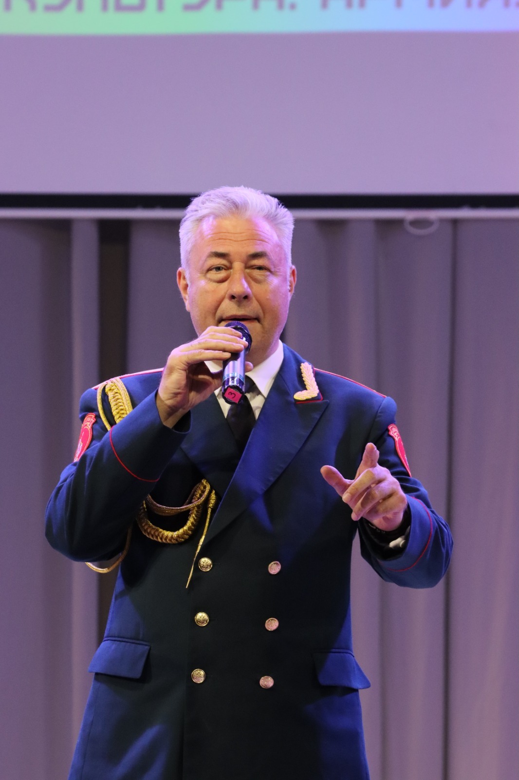 В Октябрьском военные музыканты рассказали, чем им нравится башкирский зритель