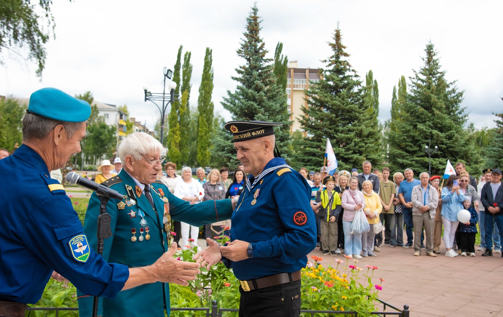В Туймазах отметили день военно-морского флота России