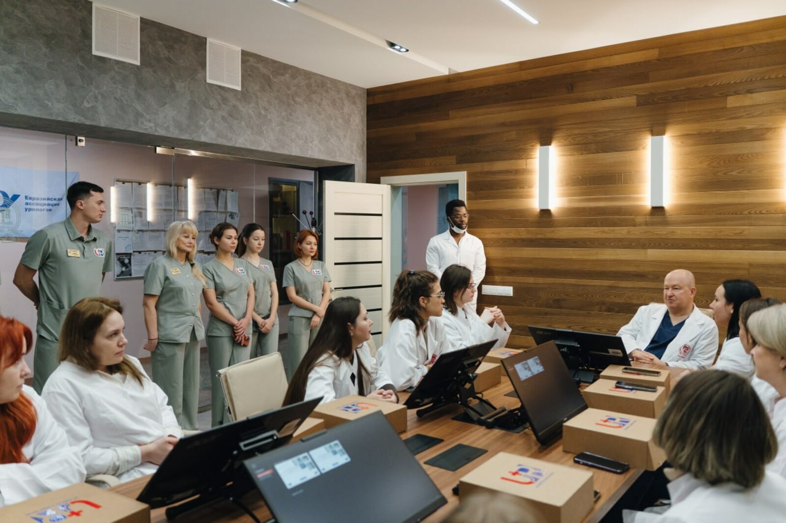 В Башкирии операционные медсестры прошли обучающий курс