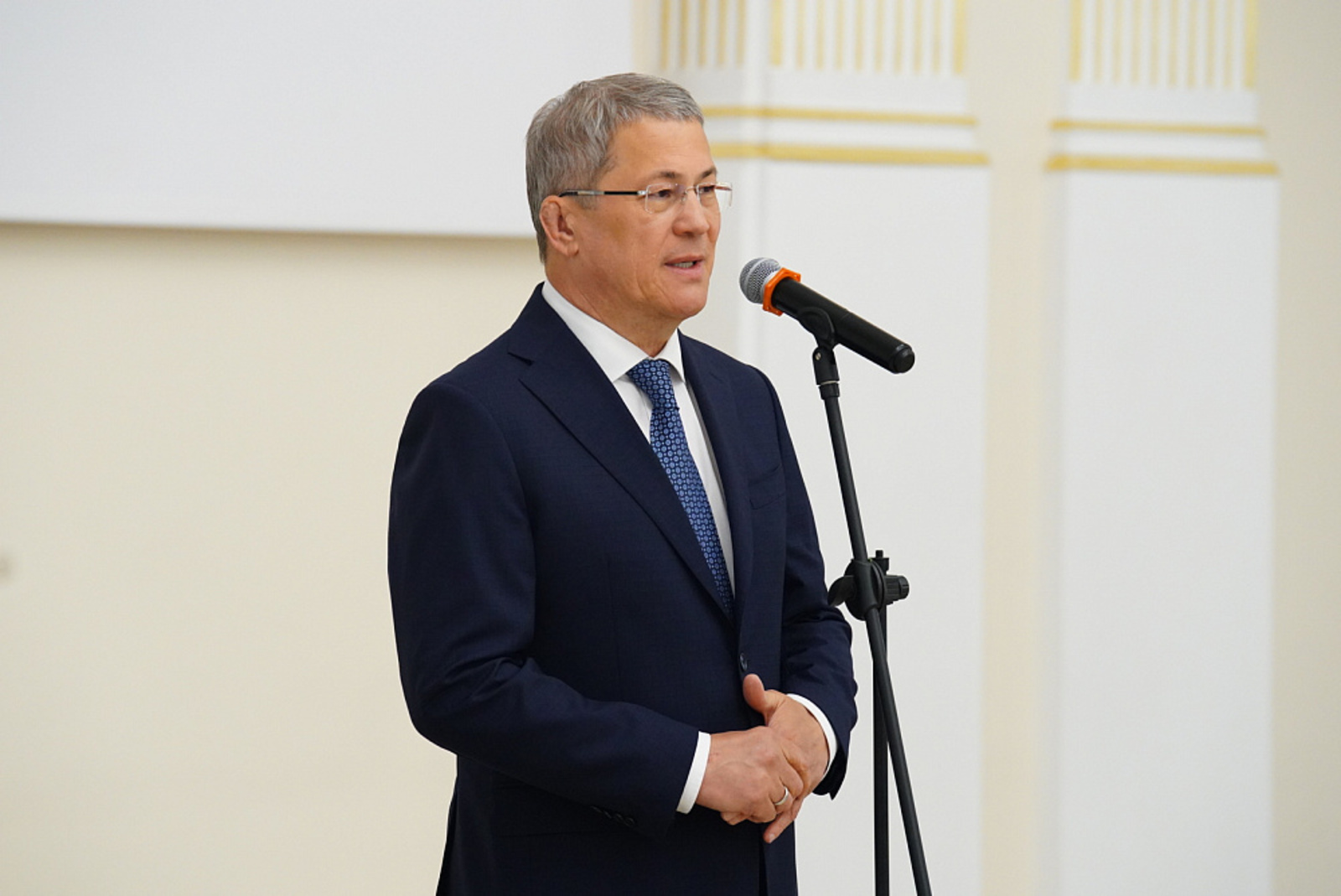 Глава Башкирии встретился с участниками XIII Съезда онкологов России