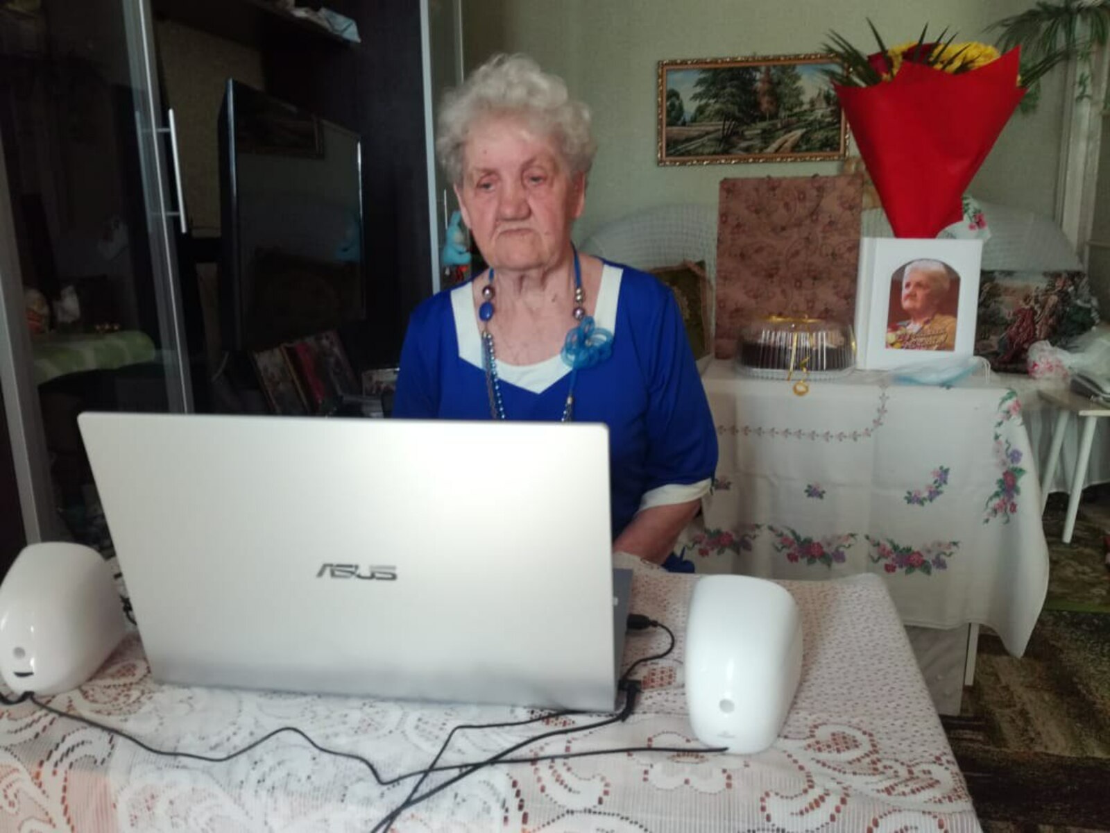 В Туймазах ветерану-блокаднице исполнилось 90 лет