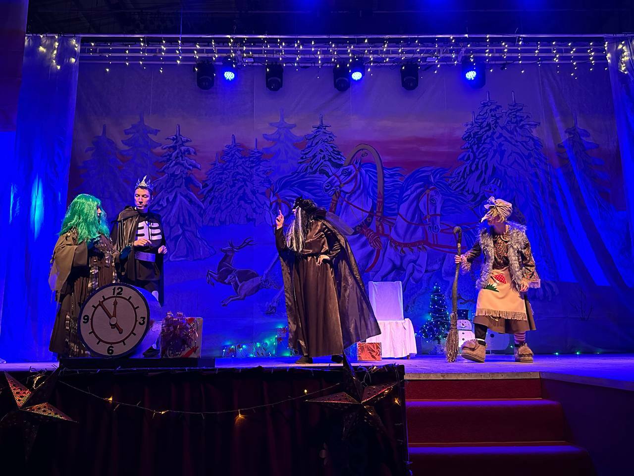 В Туймазах прошла Новогодняя елка для одаренных детей