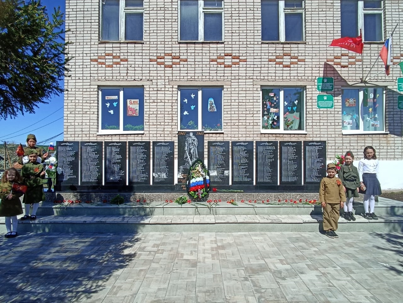 В Туймазинском районе открыли памятник участникам ВОВ