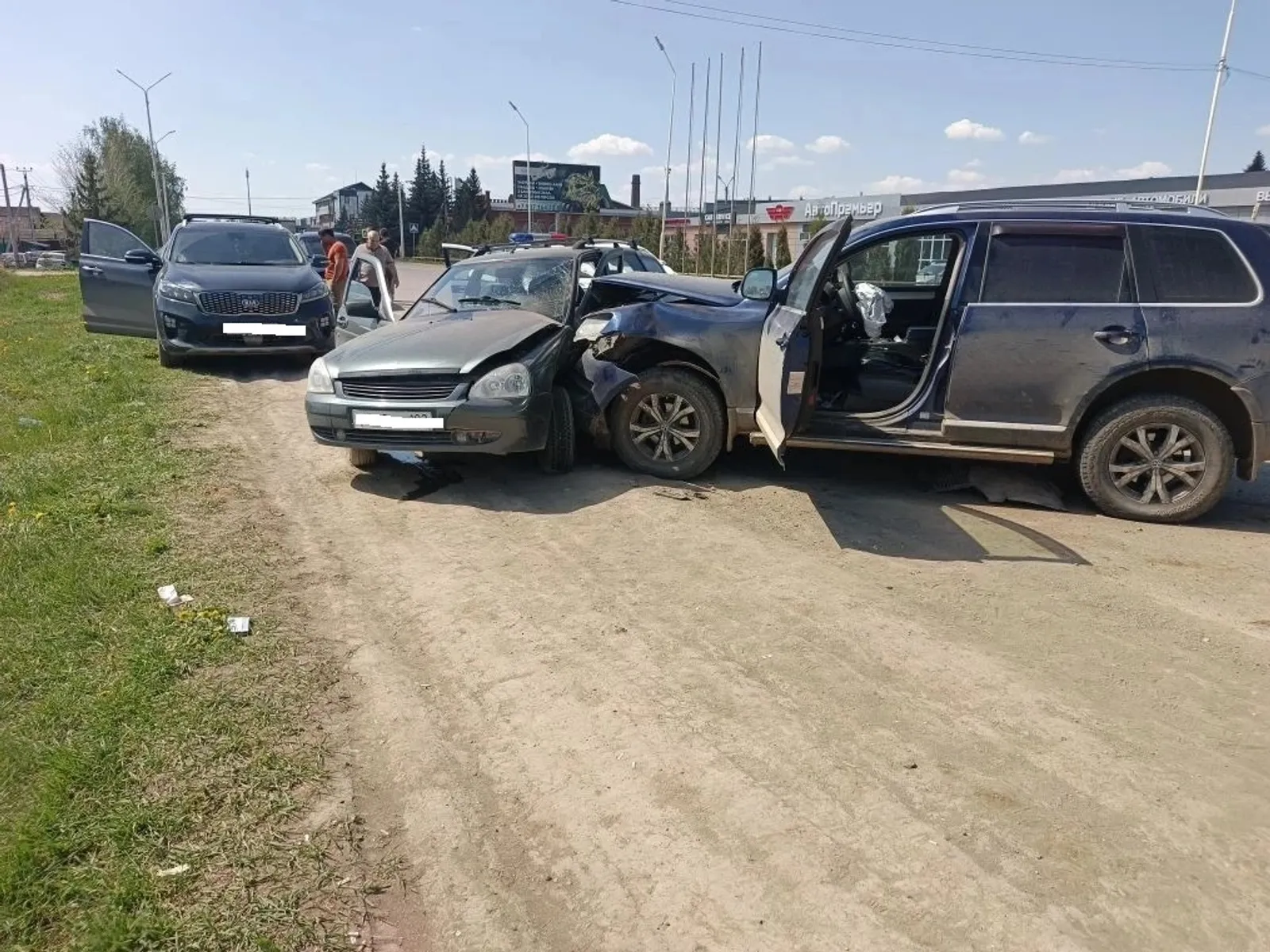 В Туймазах в аварии пострадали два человека