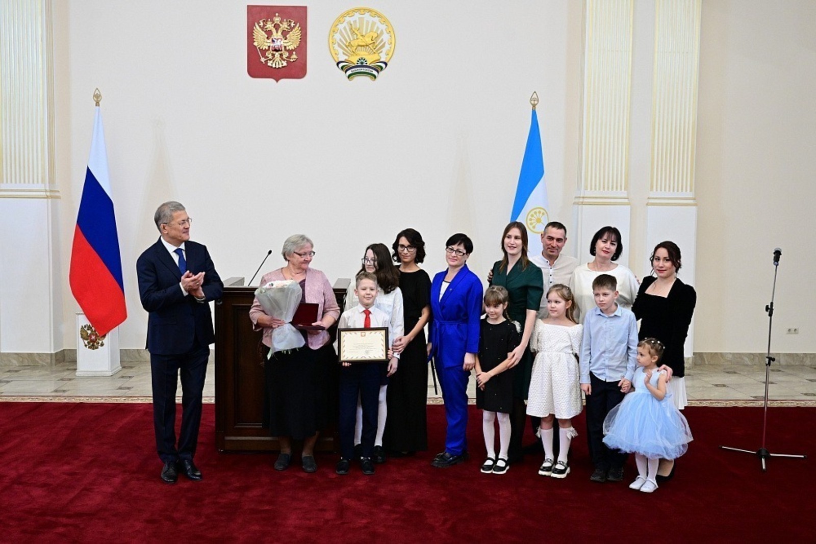 В Уфе чествовали многодетные семьи и матерей Героев России