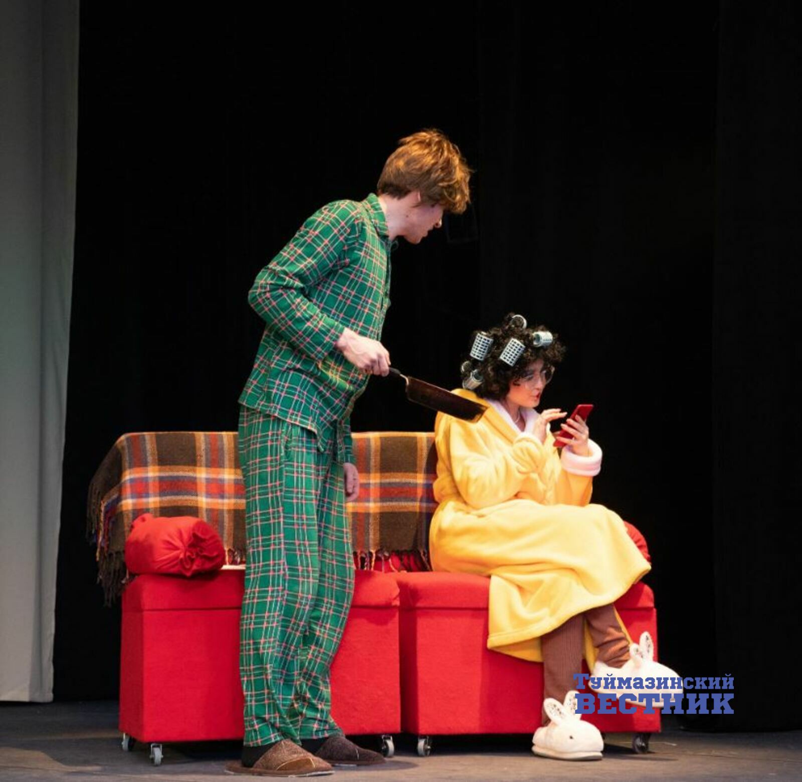 Артисты драмтеатра Туймазов поставили спектакль на злободневную тему