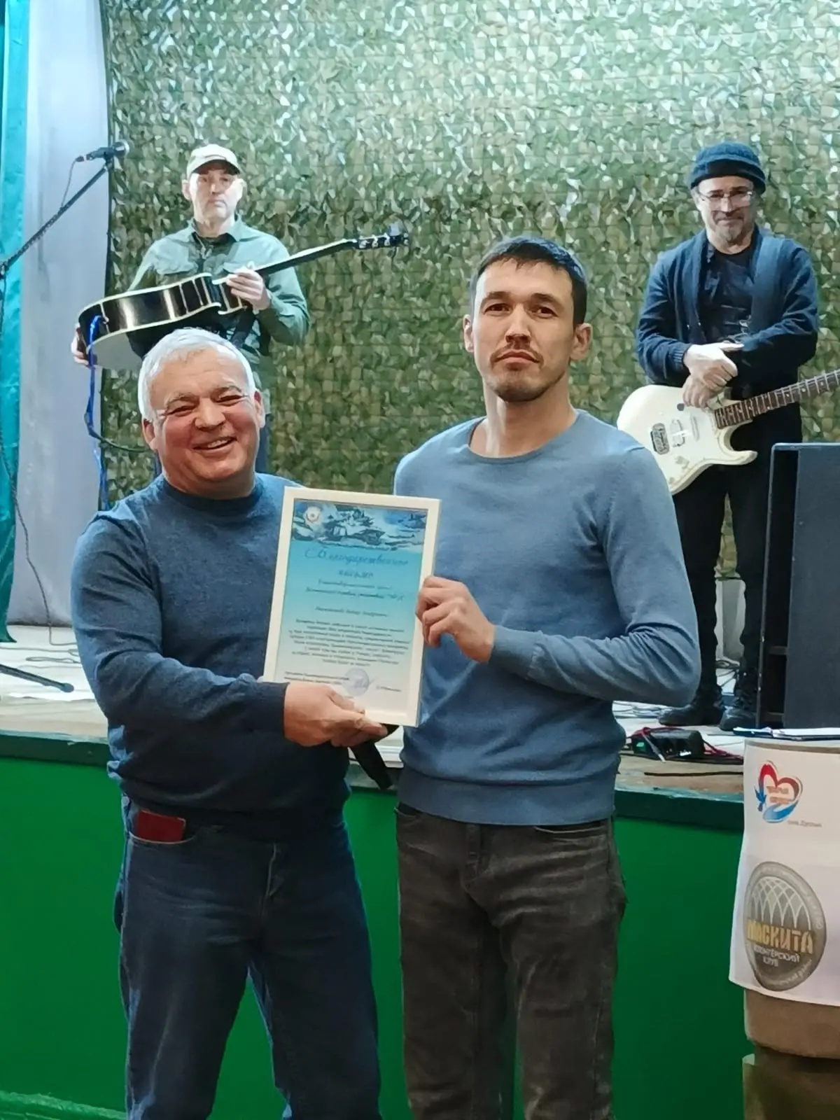 В Туймазах волонтеры собрали 40 тысяч рублей на благотворительном концерте