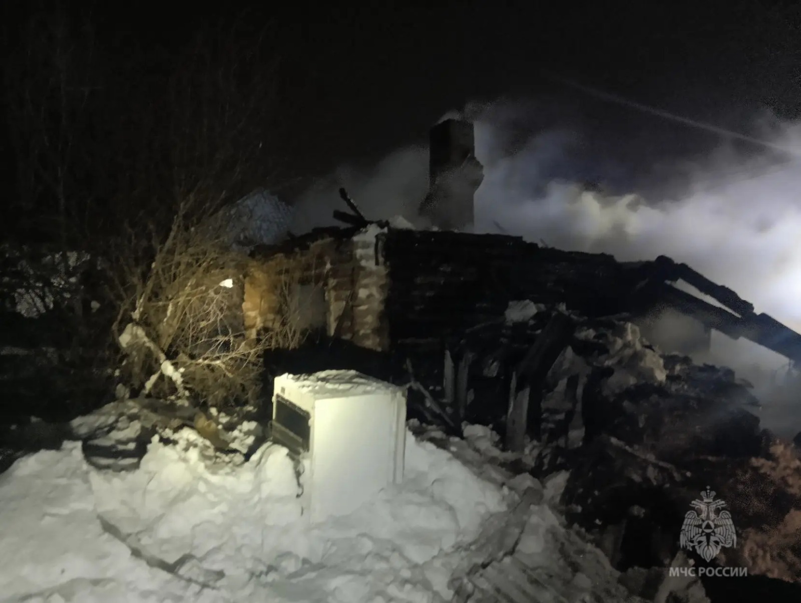 В Туймазах в сгоревшем доме обнаружили тела троих мужчин