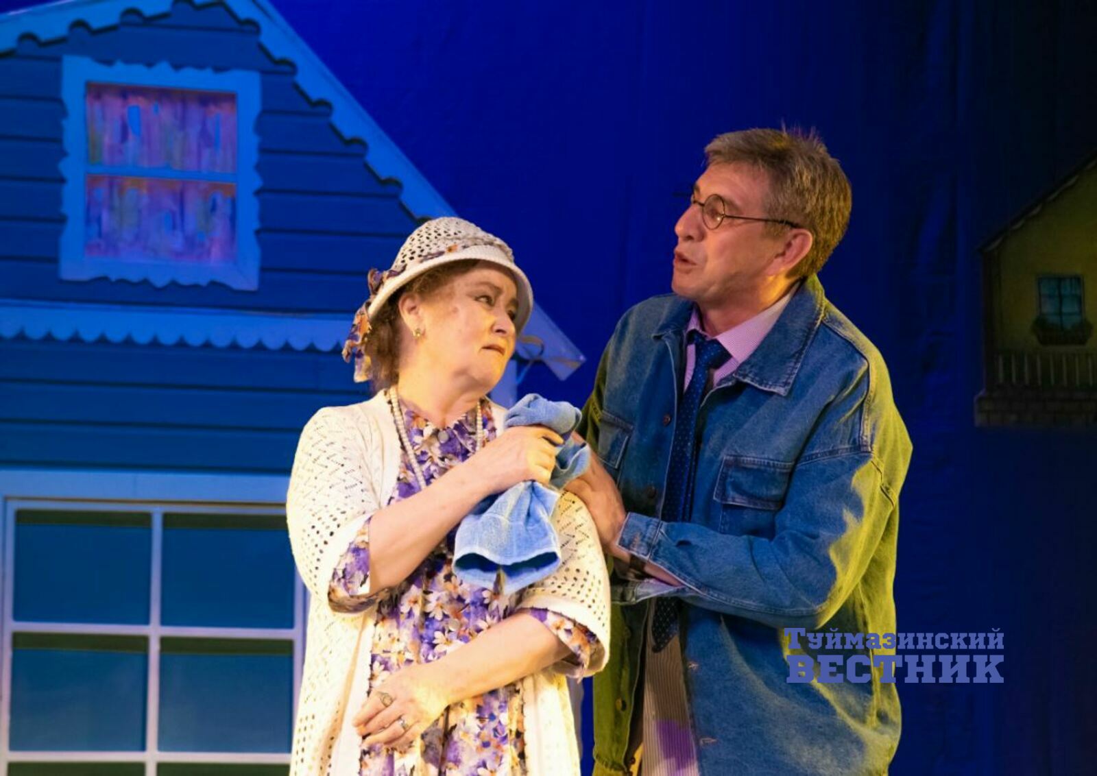 В Туймазах драмтеатр завершил очередной сезон