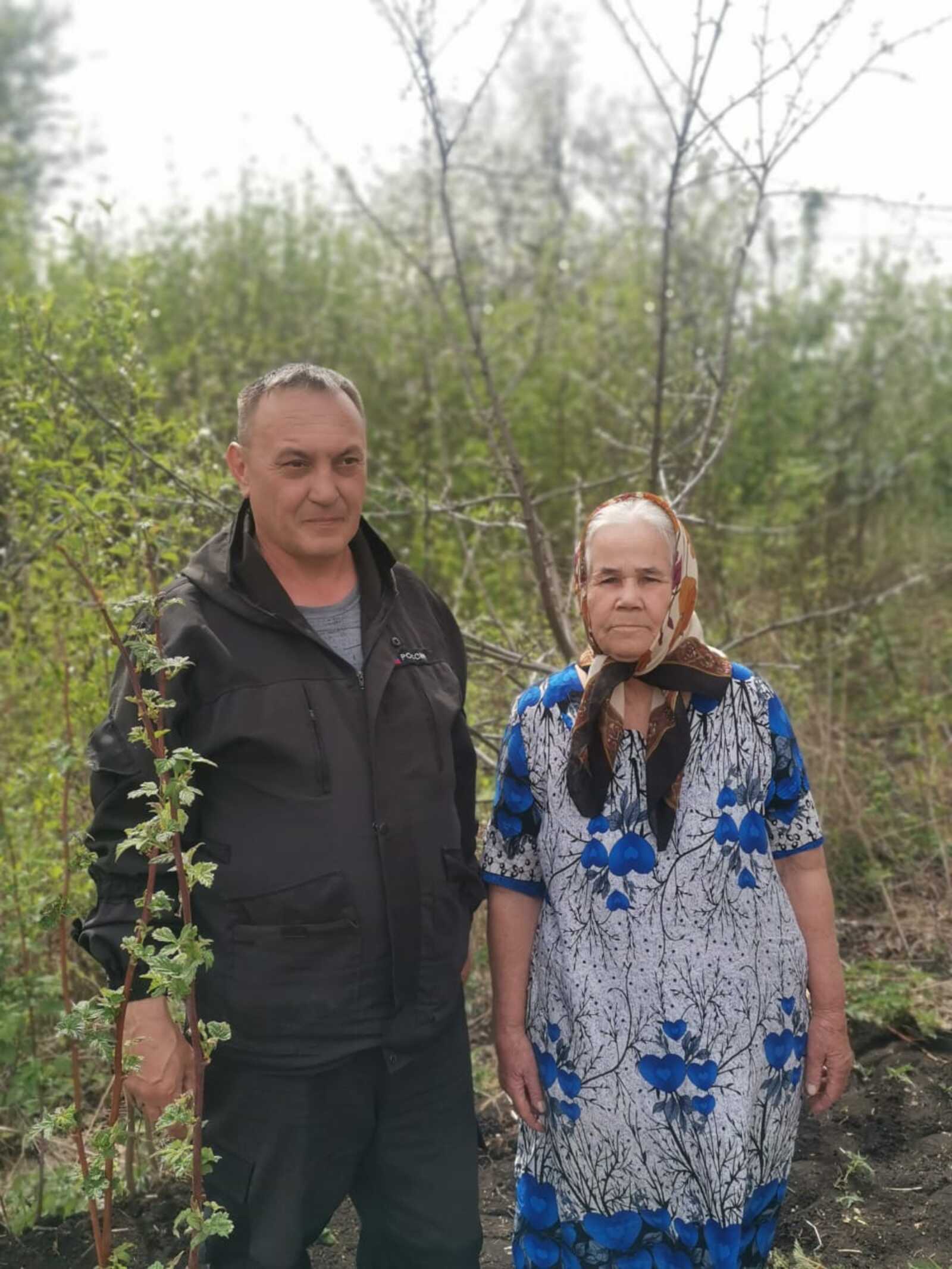 Фермер из Туймазов высадил деревья на приусадебных участках бойцов, погибших в зоне СВО