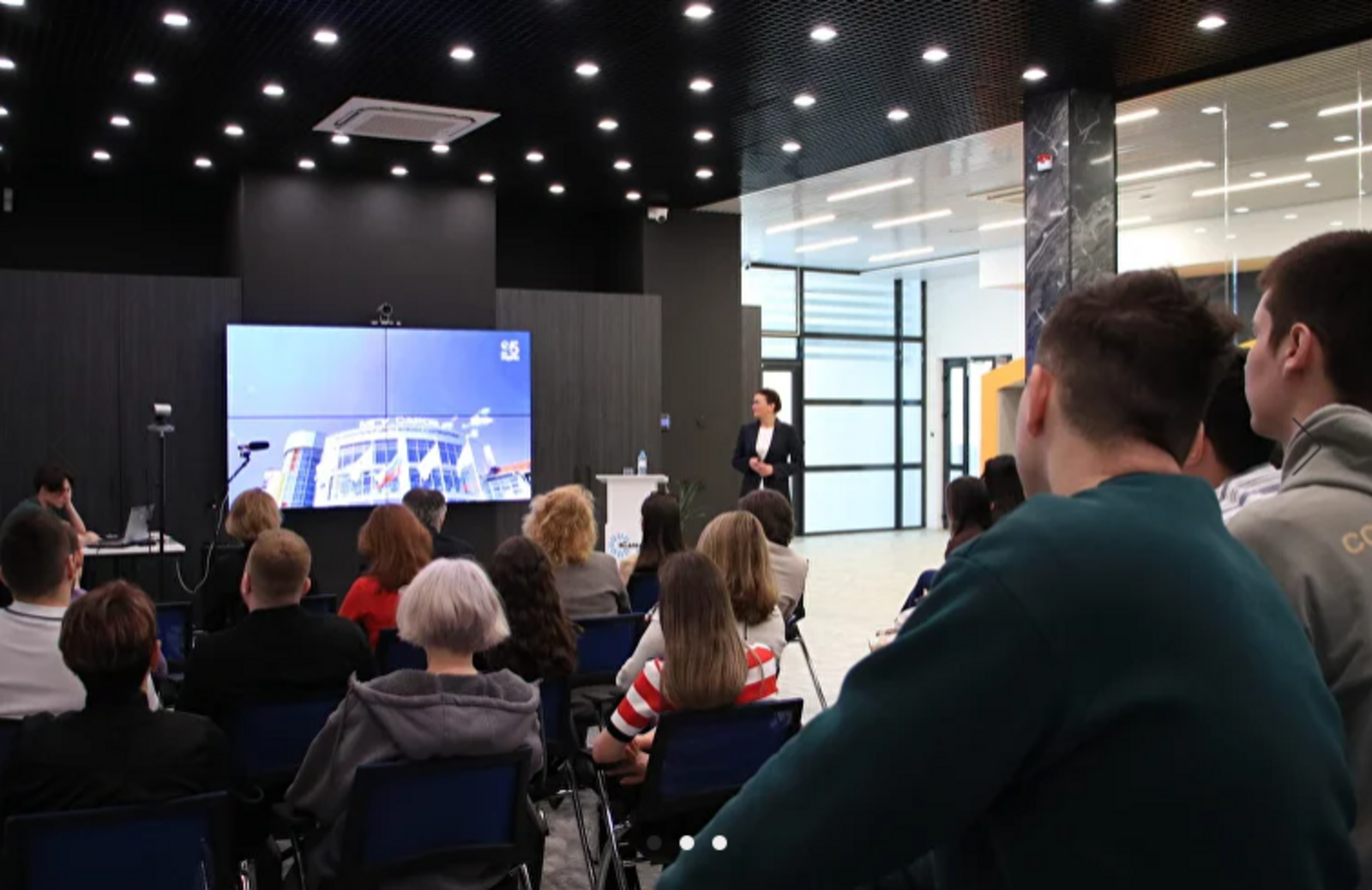 В Уфе на лектории НОЦ раскрыли секреты успеха научного бренда