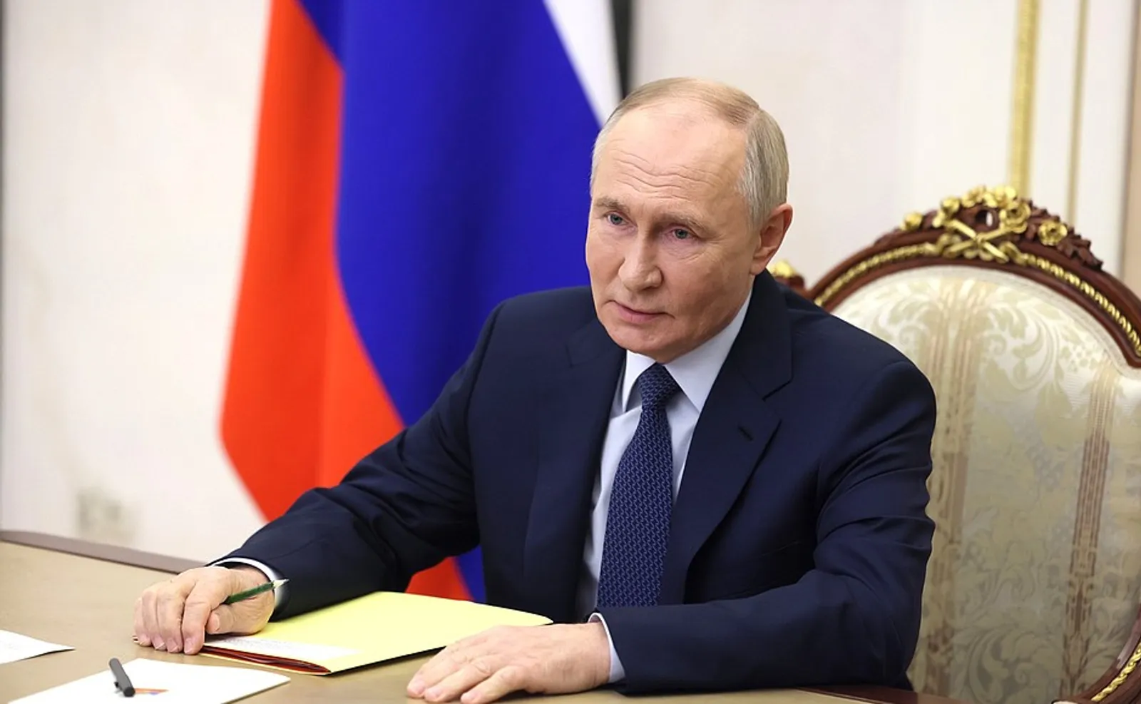 Путин одобрил обязательный экзамен по истории для учеников 9-х классов