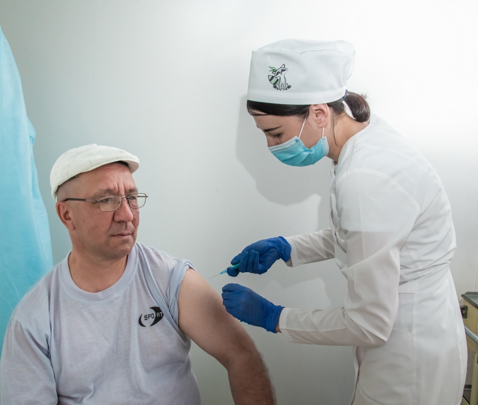 Путин сообщил о двух дополнительных выходных для работников, которые сделают прививку