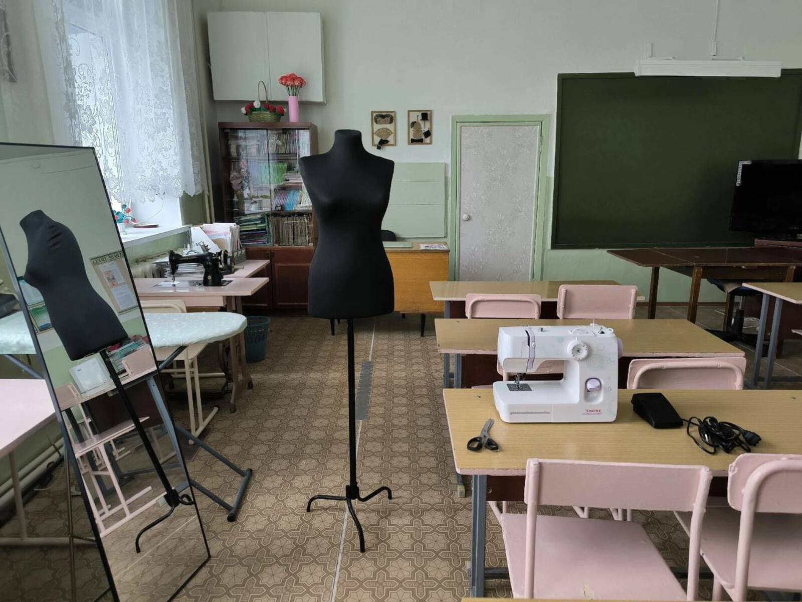 Кабинеты труда и ОБЖ Башкирии получили современное оборудование